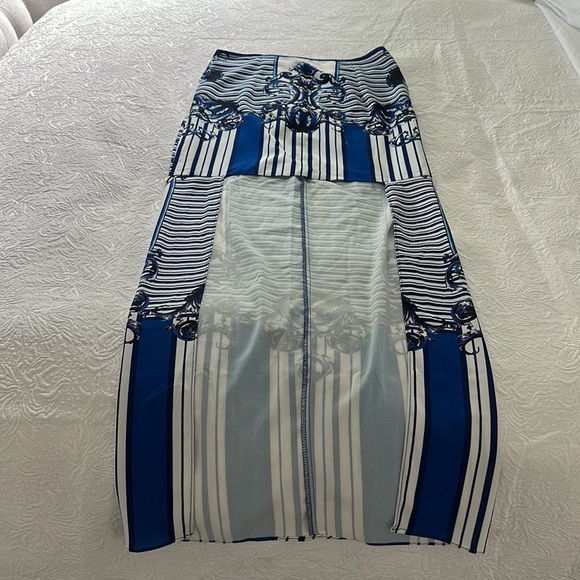 High Low Skirt - Picture 2 of 3